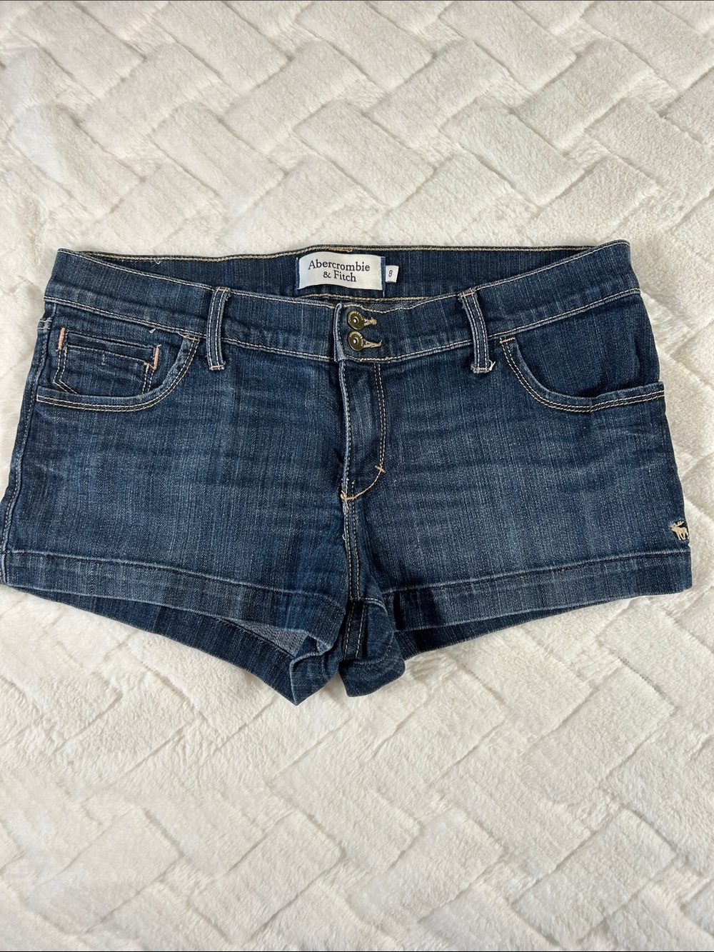Abercrombie & Fitch Indigo Blue Low-Rise Denim Stretch Shorts size 8 - Picture 1 of 5